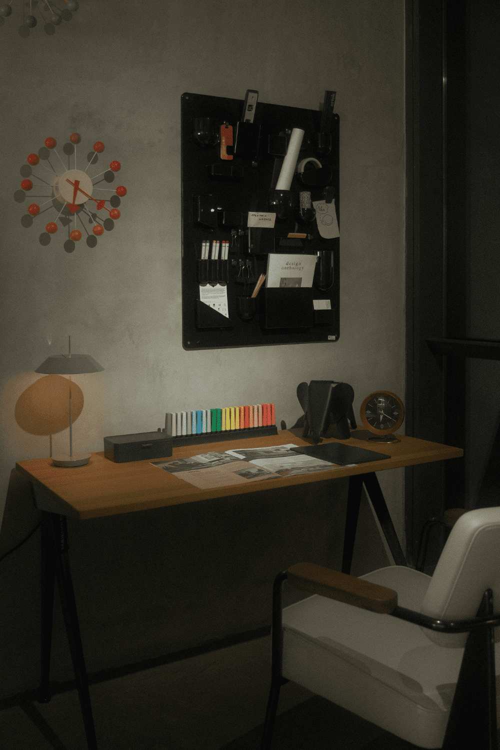 10 Folding Desks Under $70 That Are Perfect for Small Spaces